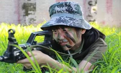 淬煉青春 筑夢軍營——軍事夏令營體驗(yàn)式拓展活動(dòng)策劃方案